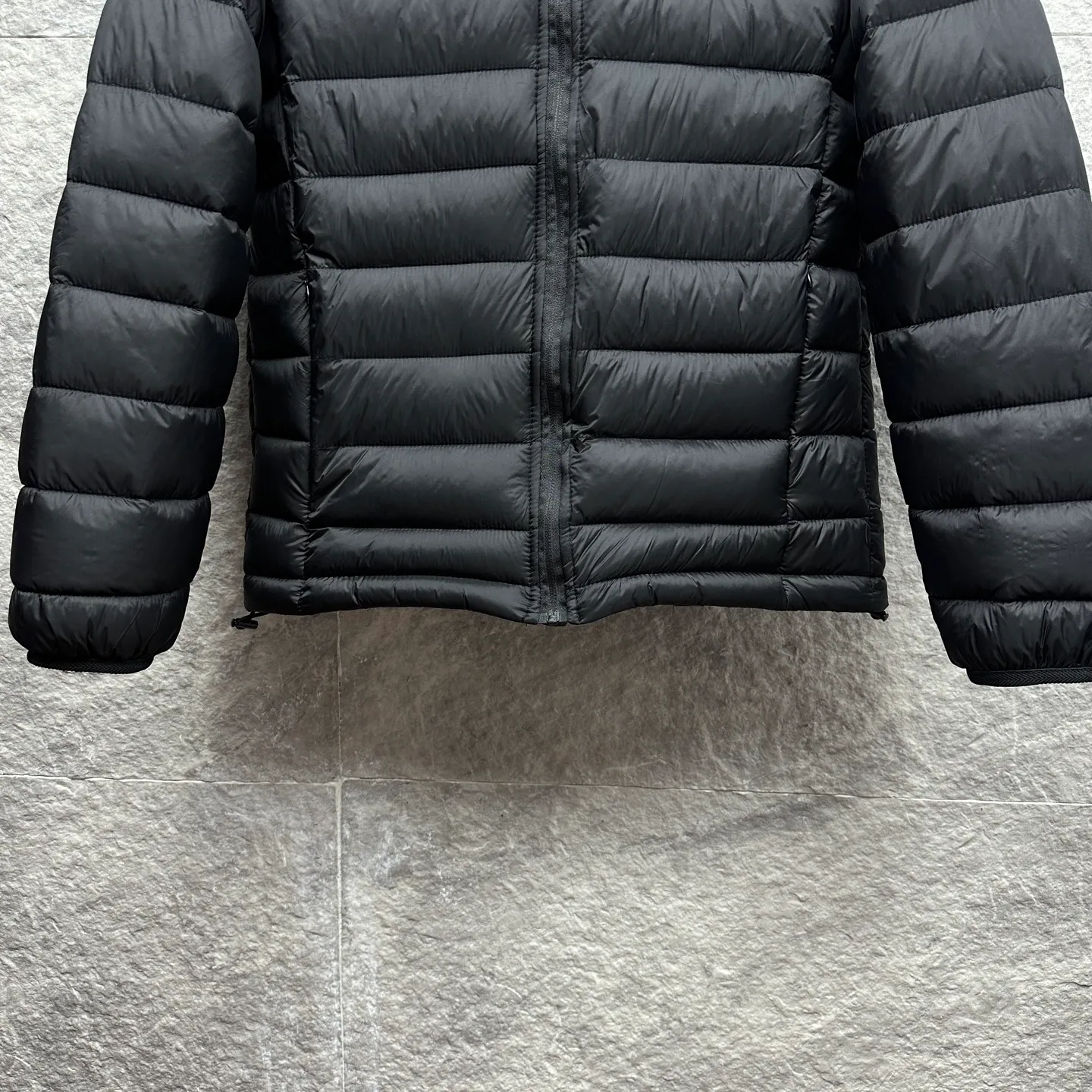 P430 Ralph Lauren 2025 new embroidered logo couple's cotton jacket (removable hood) 🍃High version top quality🍃 💯Using polyester fiber composite custom fabric, excellent breathability, original custom hardware molding, original custom lining all inside, non-pilling, wear-resistant, comfortable and soft, highly wrinkle-resistant, a couple's cotton jacket, original main wheat washed tag packaging👍 Size: M-3XL Color: black